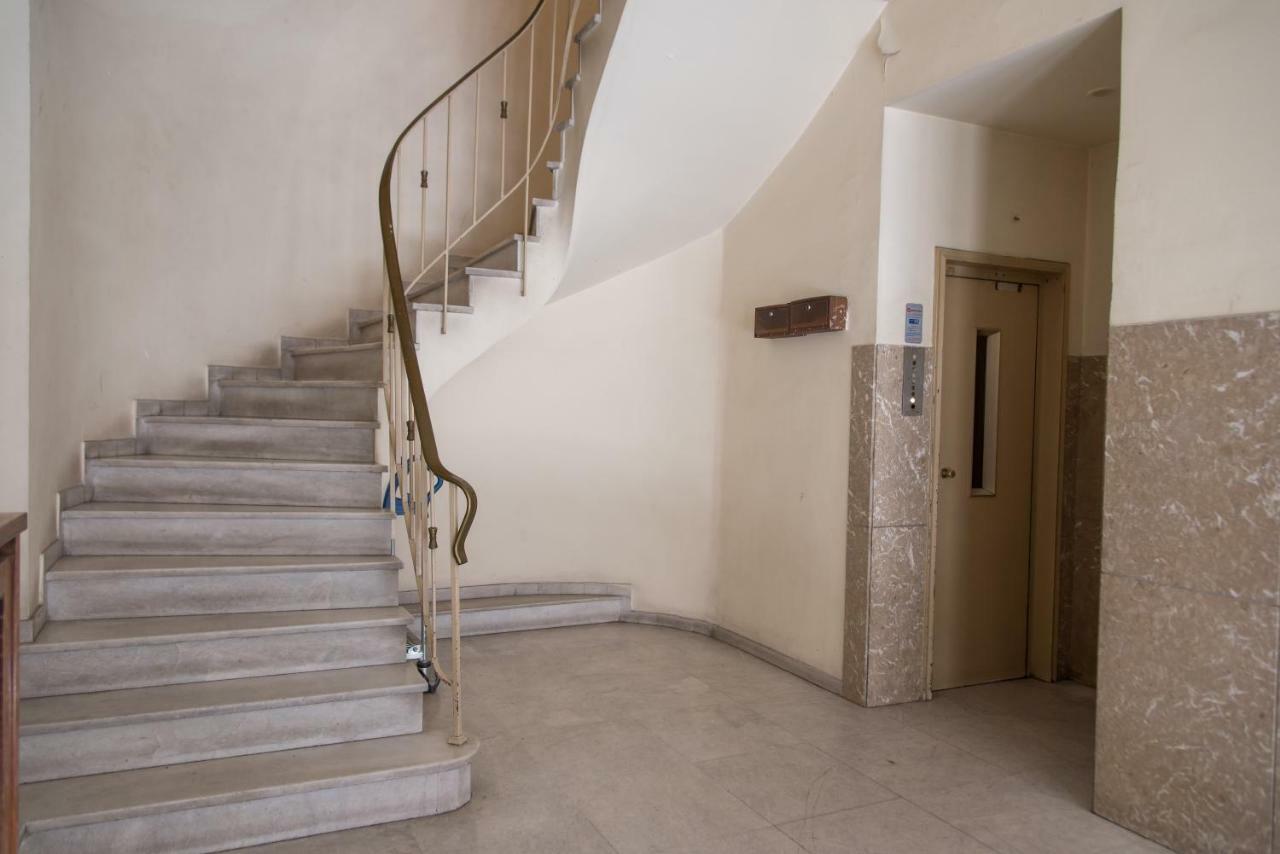 Darsiss 2 - Museum Athens